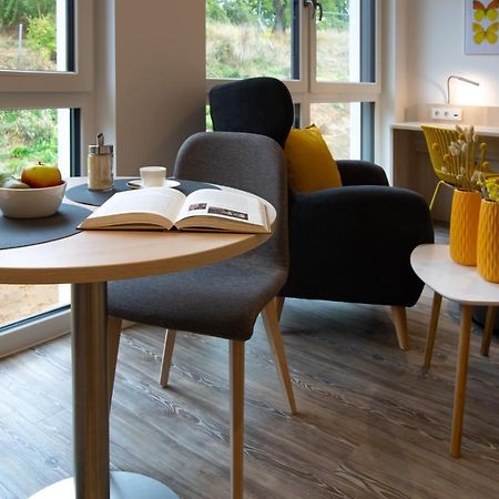 Livin63 Studio Apartments Hoesbach Luaran gambar